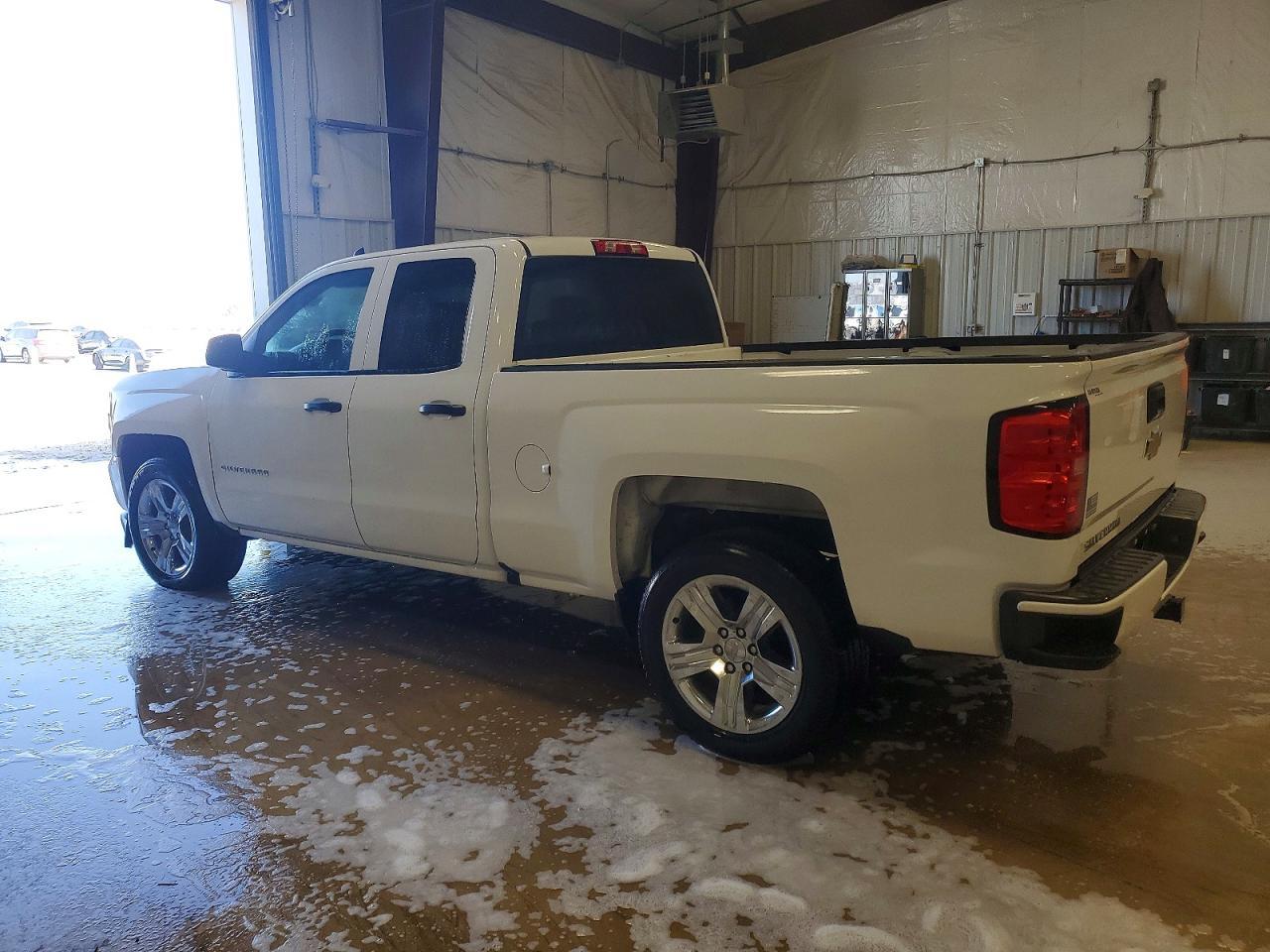 2018 Chevrolet Silverado C1500 Custom