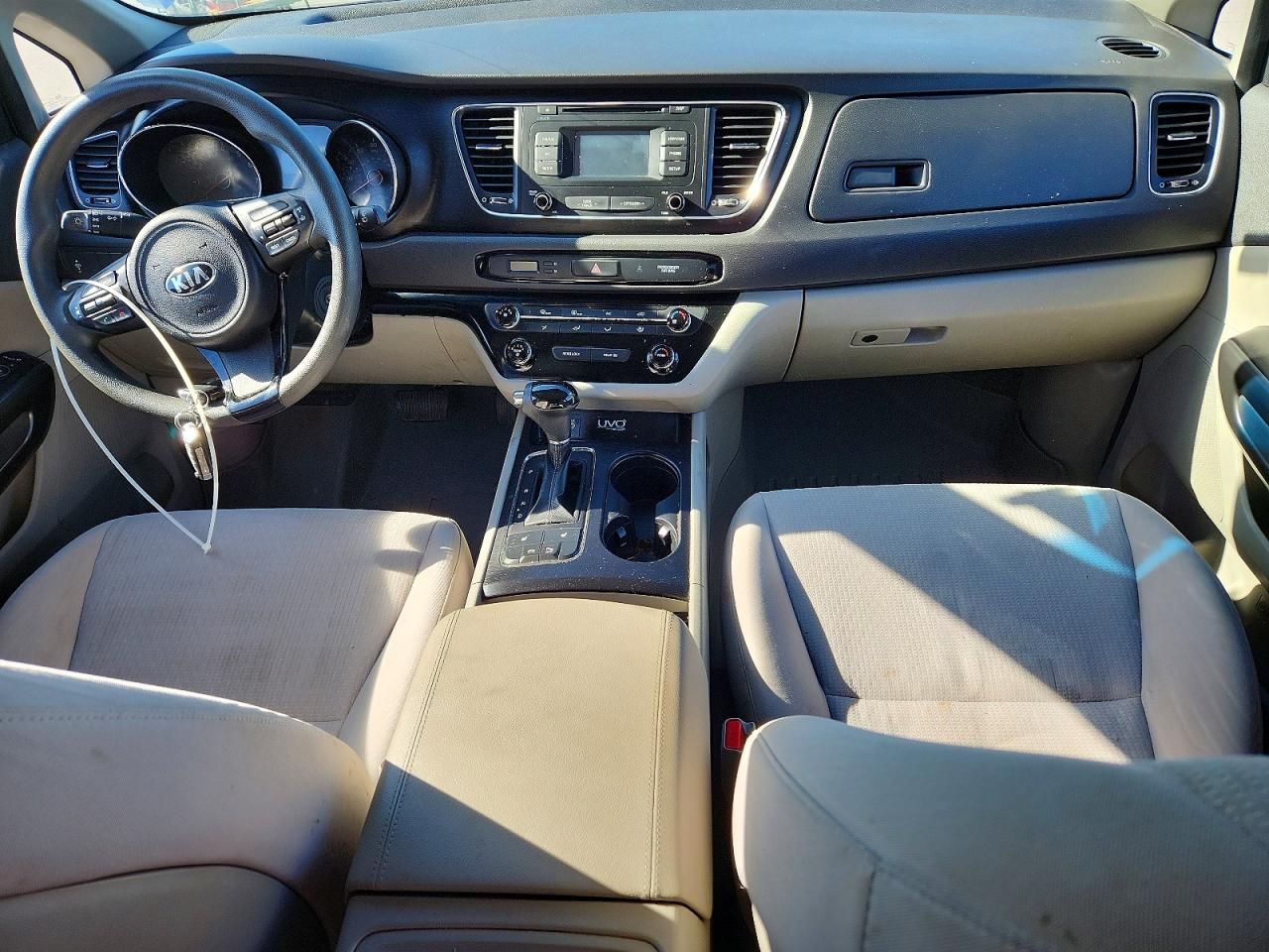 2016 KIA Sedona lx