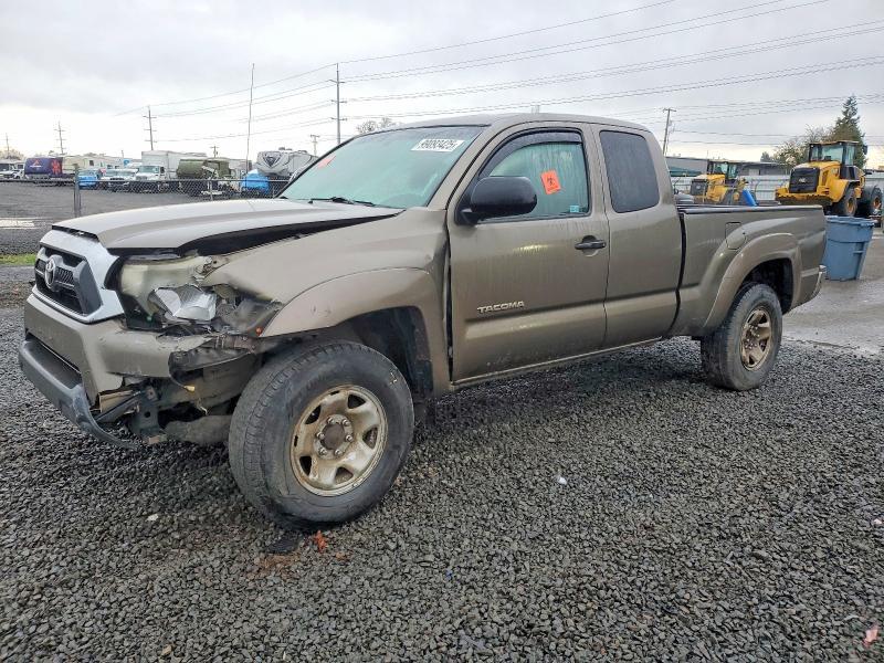 2014 Toyota Tacoma Access cab