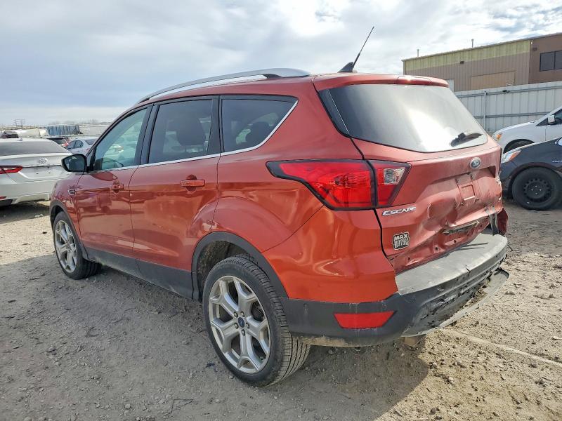 2019 Ford Escape Titanium