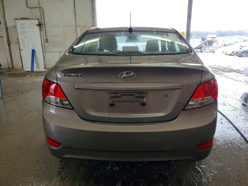 2013 Hyundai Accent gls