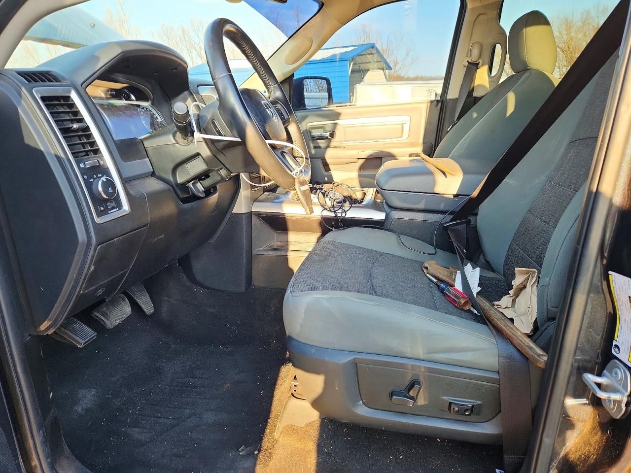 2018 Dodge Ram 1500 slt