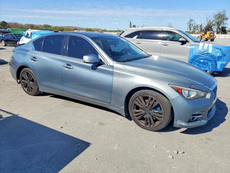 2016 Infiniti Q50 Premium
