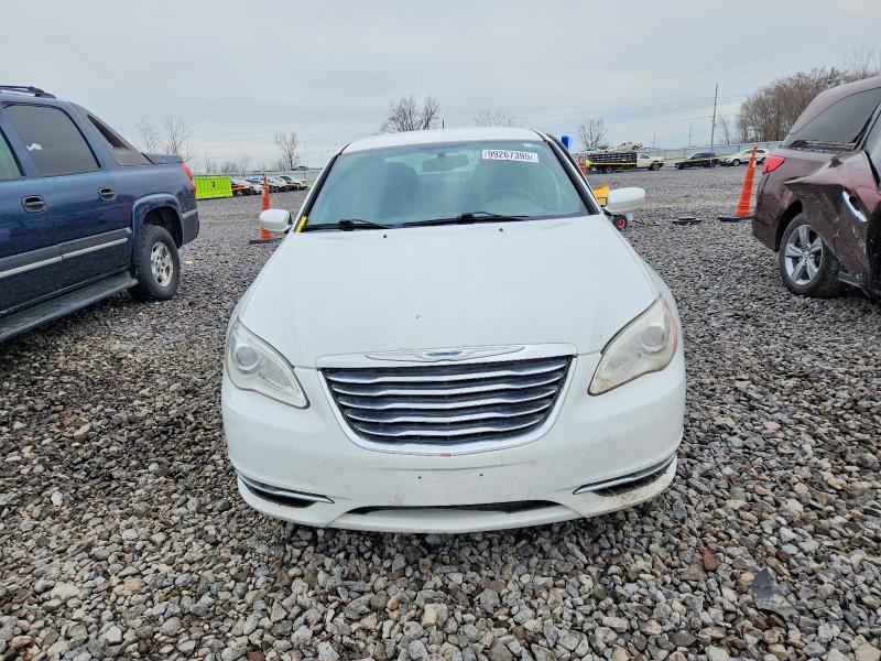 2013 Chrysler 200 Touring