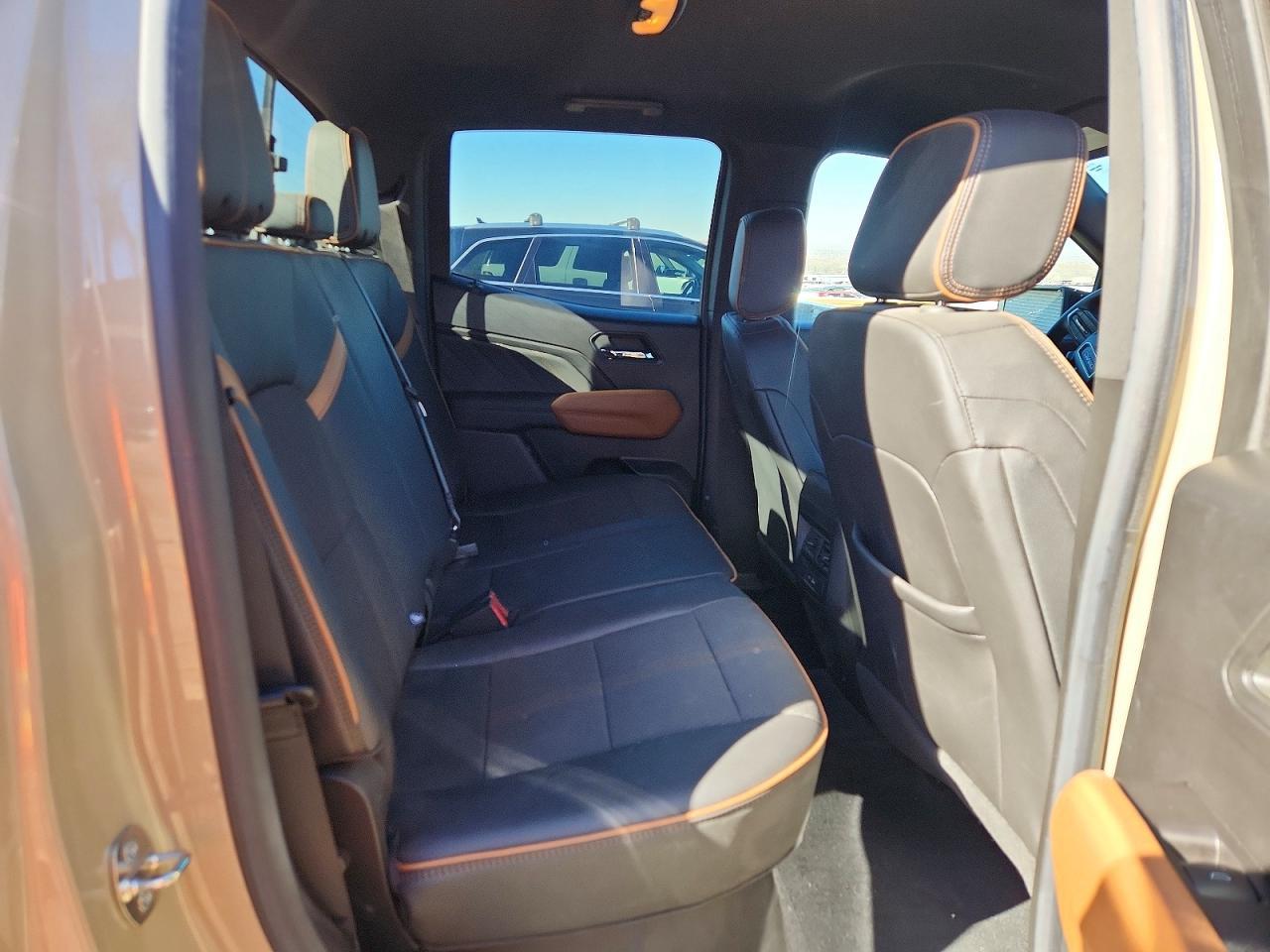 2023 GMC Canyon AT4