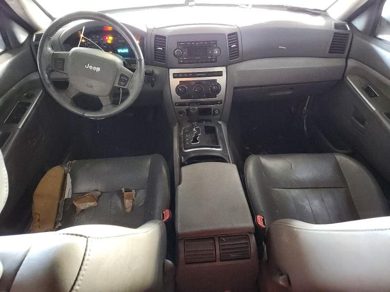 2006 Jeep Grand Cherokee Laredo