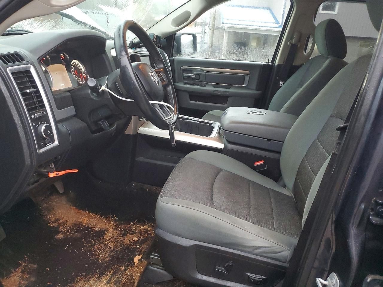 2016 Dodge Ram 1500 slt