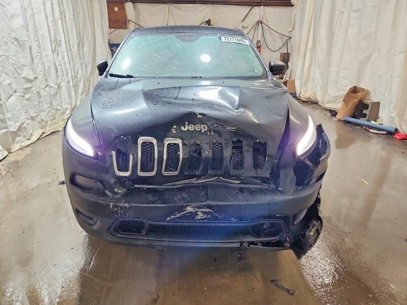 2017 Jeep Cherokee Sport