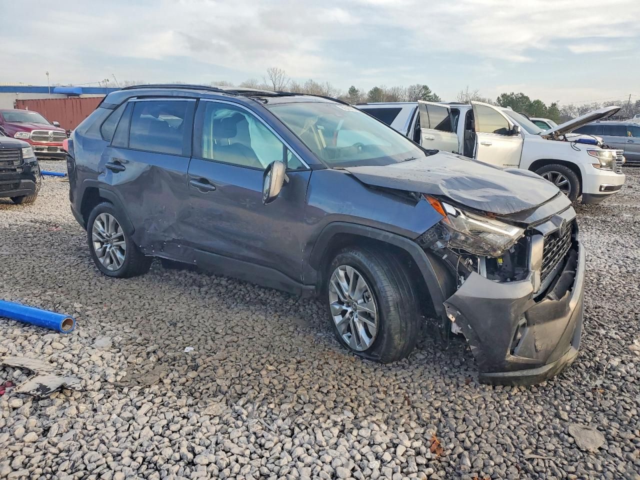 2023 Toyota Rav4 xle Premium