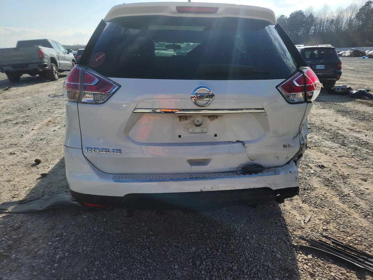 2015 Nissan Rogue s