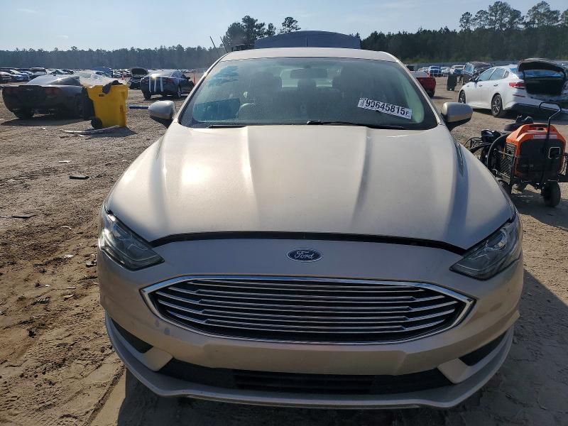 2017 Ford Fusion se Hybrid
