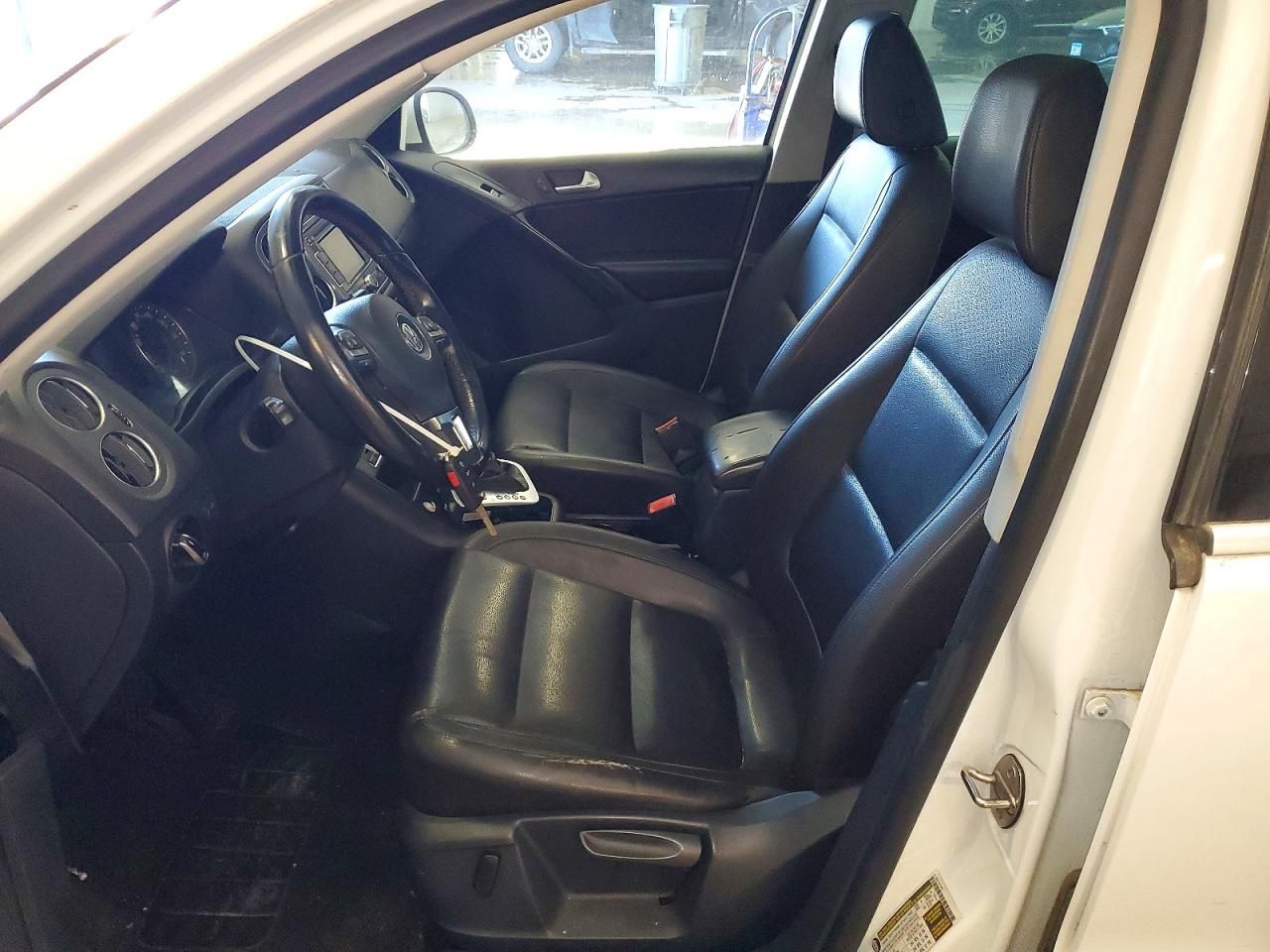 2014 Volkswagen Tiguan s