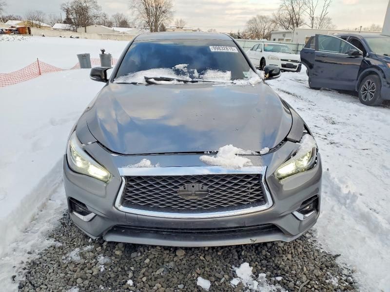 2018 Infiniti Q50 Luxe