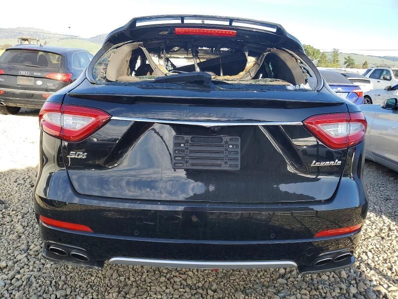 2019 Maserati Levante