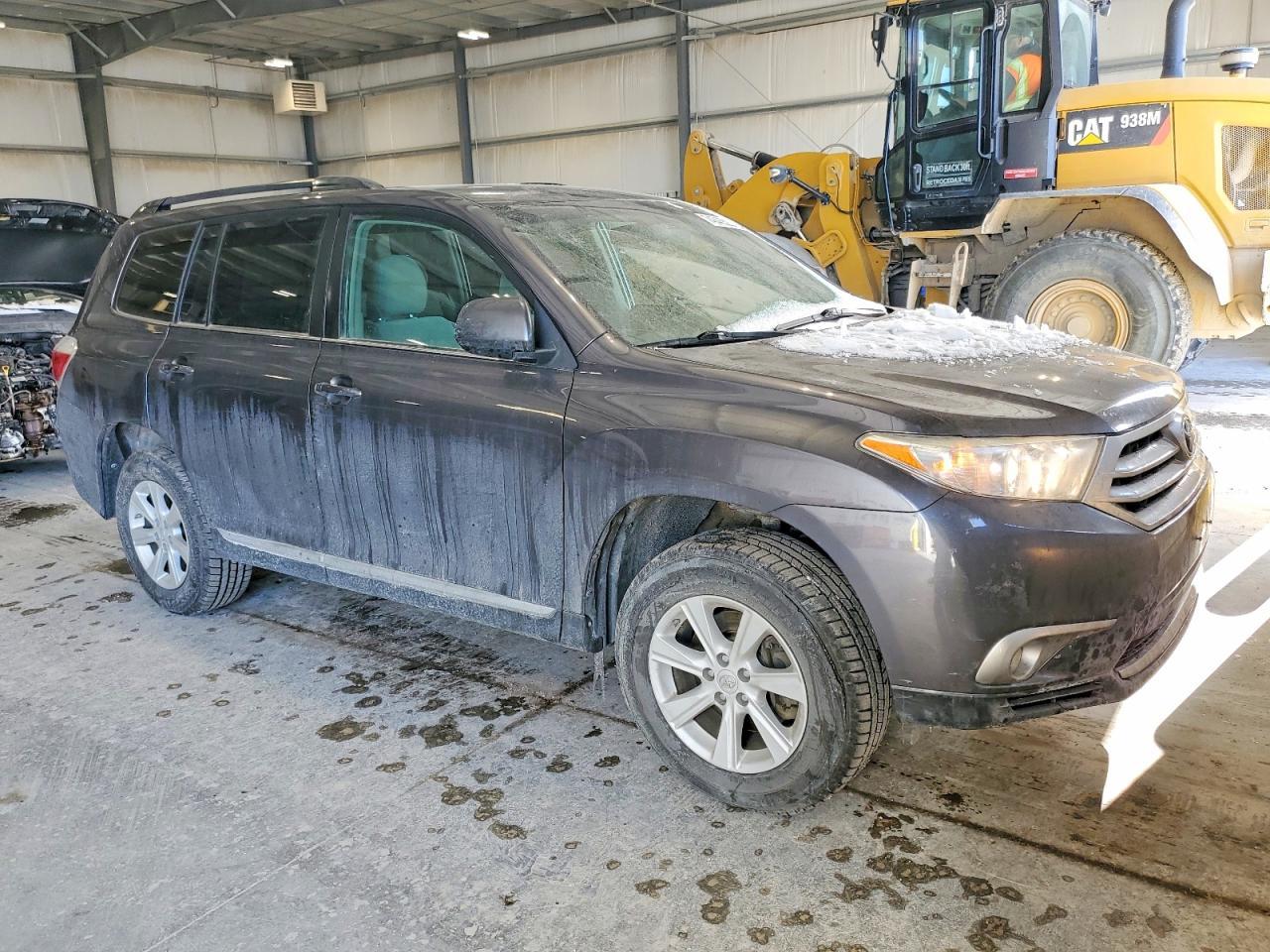 2013 Toyota Highlander Base