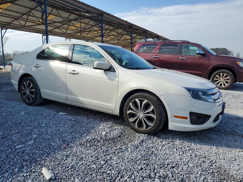 2011 Ford Fusion se