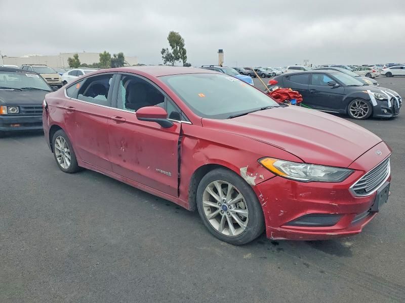 2017 Ford Fusion se Hybrid