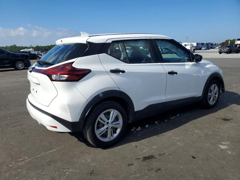 2023 Nissan Kicks s