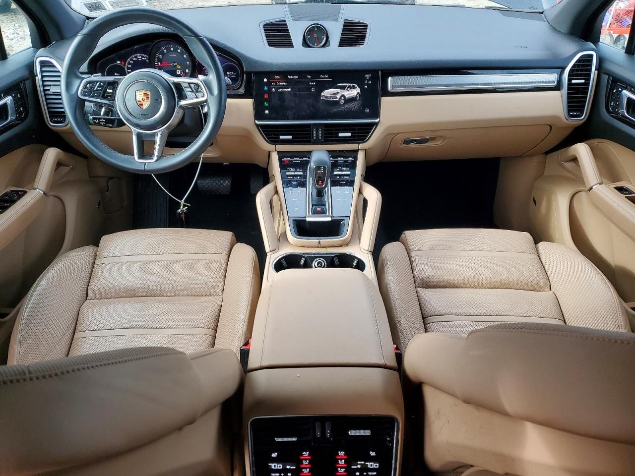 2023 Porsche Cayenne Base