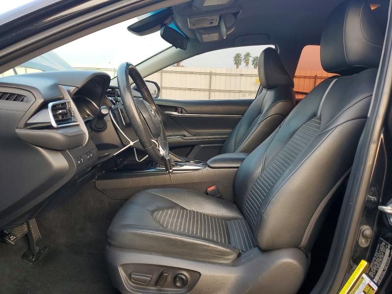 2018 Toyota Camry se