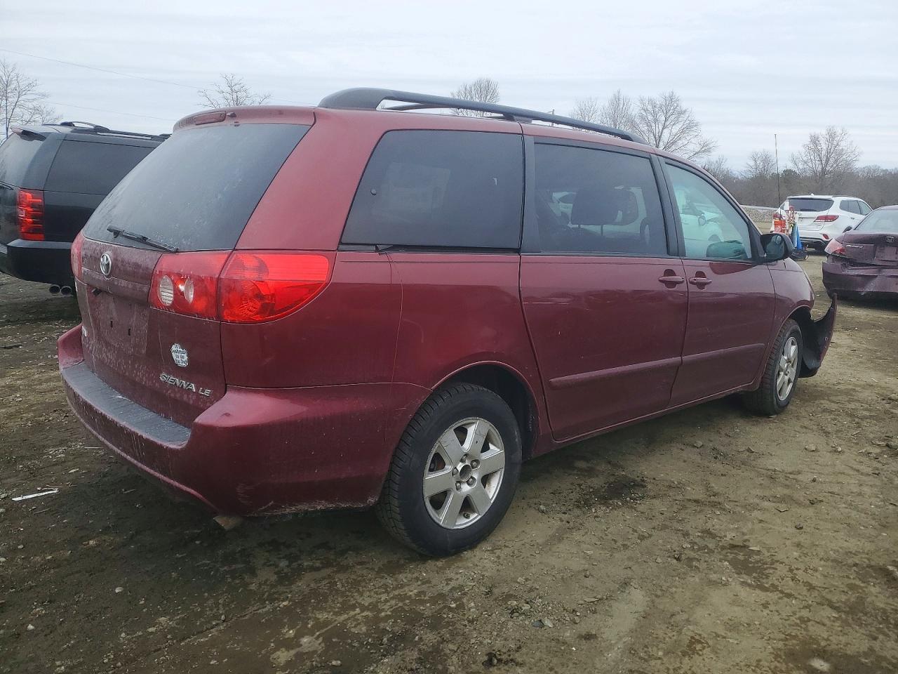 2010 Toyota Sienna ce