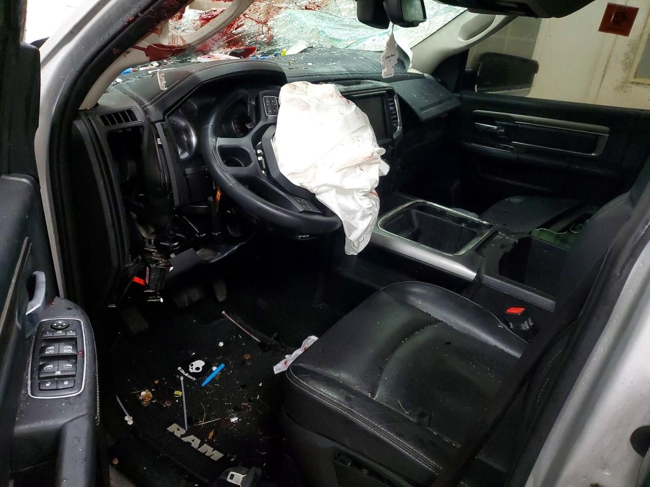 2017 Dodge RAM 1500 Sport