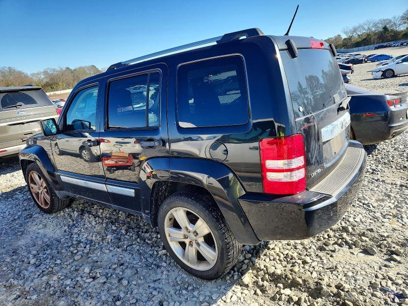 2012 Jeep Liberty jet