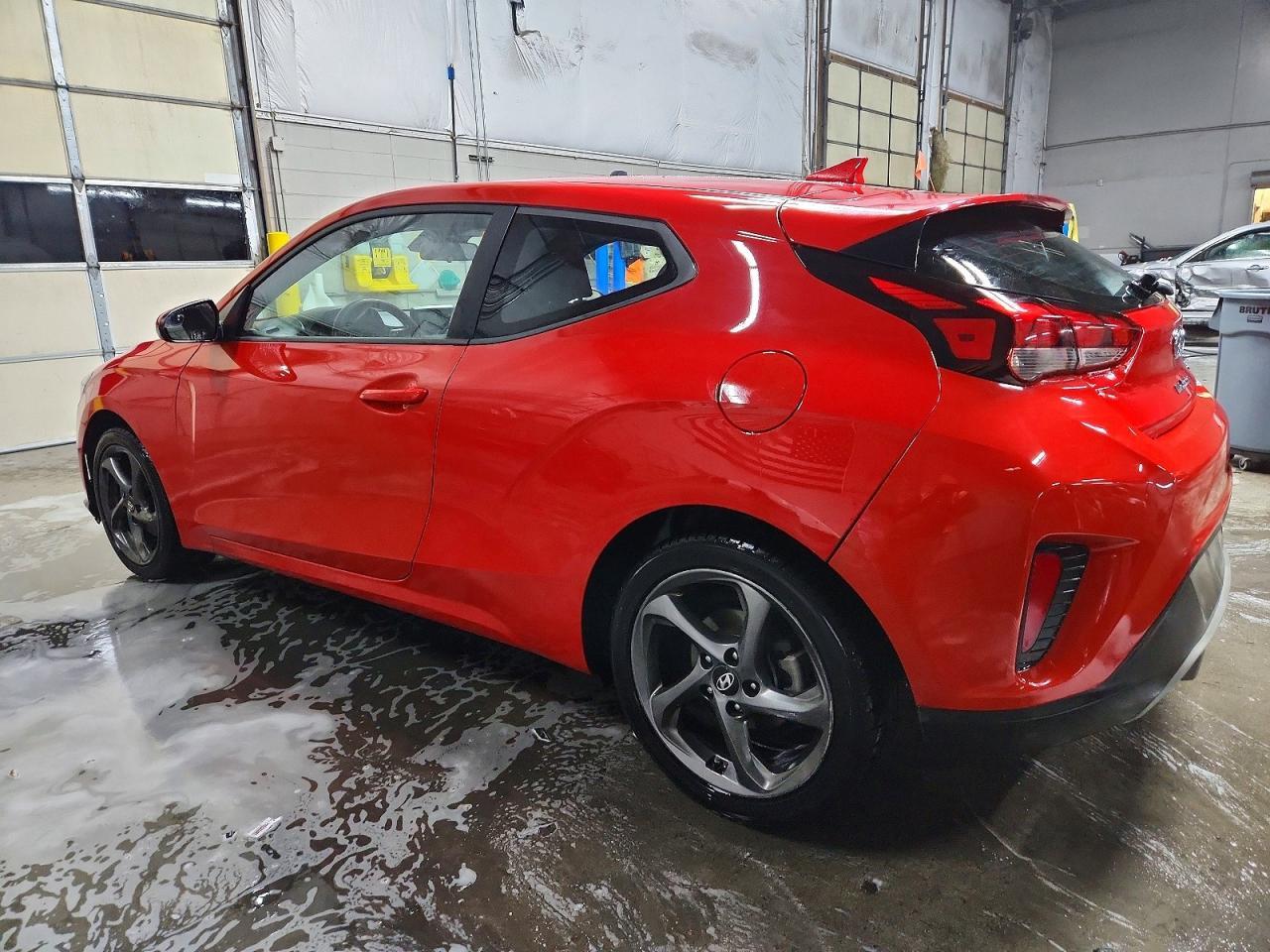 2019 Hyundai Veloster Base