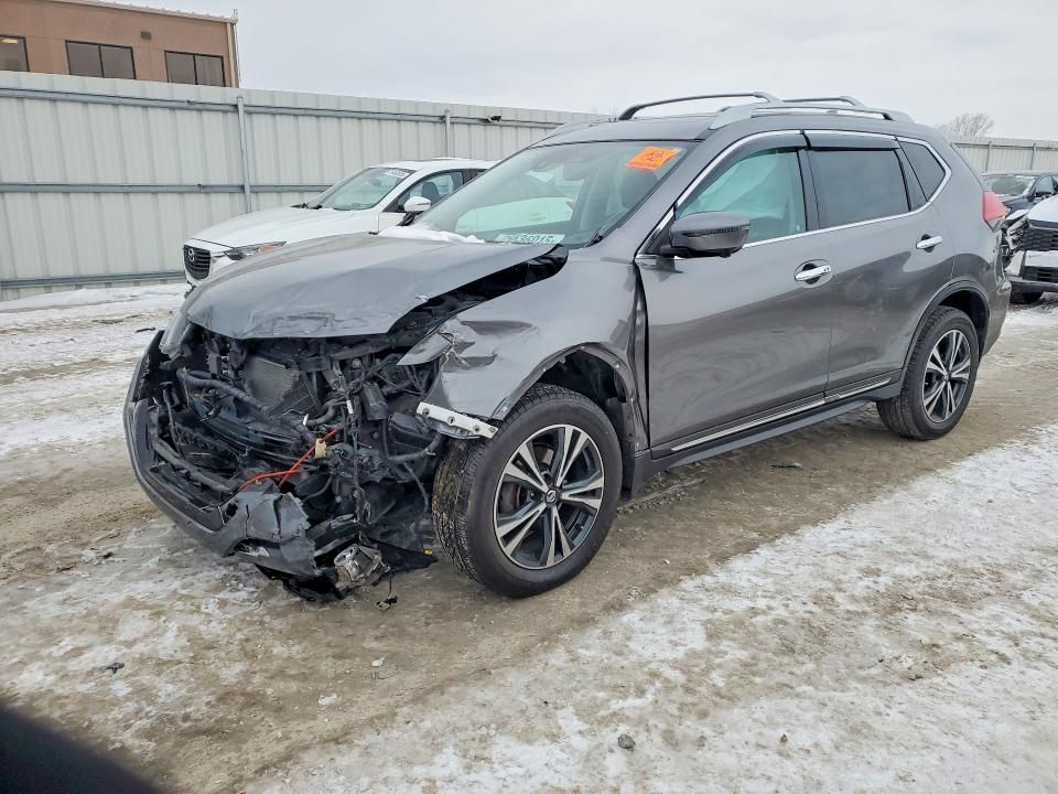 2017 Nissan Rogue sv