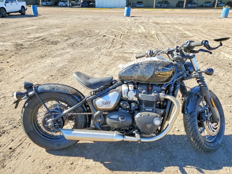 2025 Triumph Bonneville Bobber