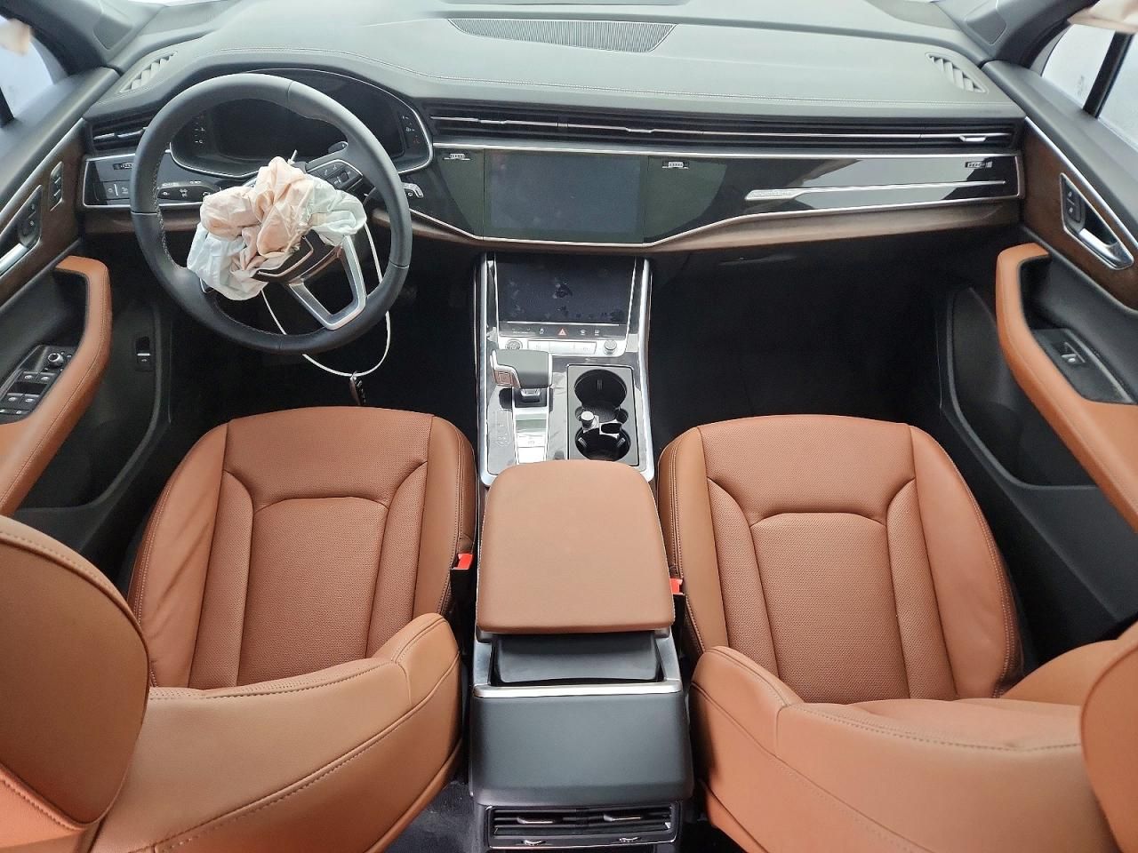 2025 Audi Q7 Premium Plus