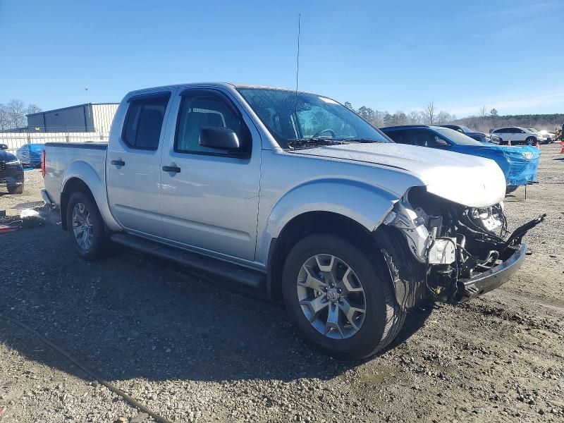 2021 Nissan Frontier s