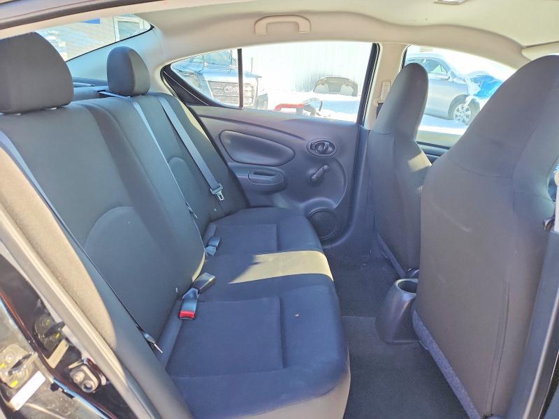 2017 Nissan Versa s