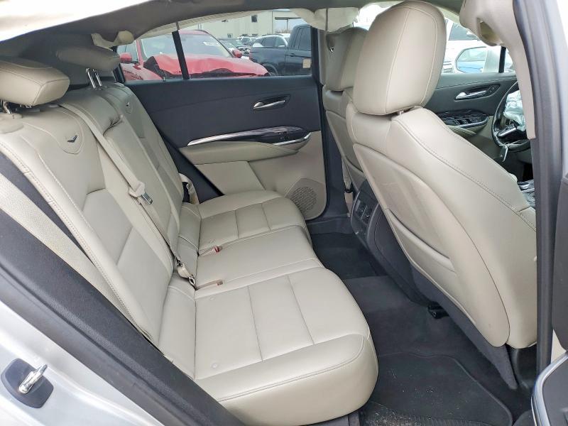 2021 Cadillac XT4 Luxury