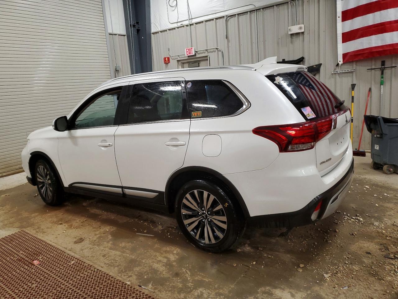 2020 Mitsubishi Outlander se