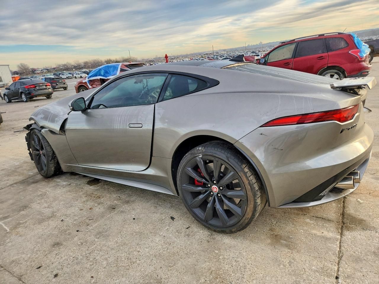 2022 Jaguar F-type r