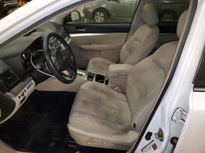 2010 Subaru Outback 2.5i Premium