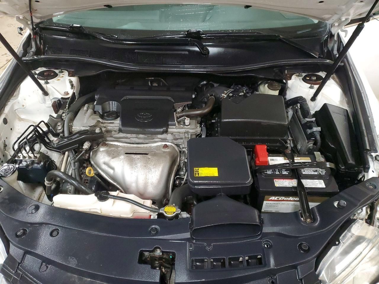 2015 Toyota Camry le