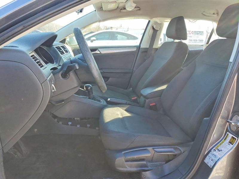 2016 Volkswagen Jetta se