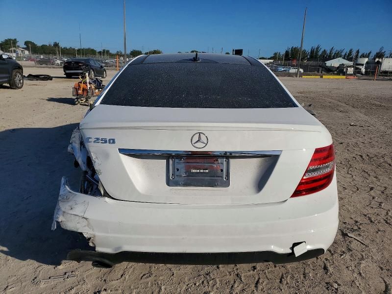 2015 Mercedes-Benz C 250