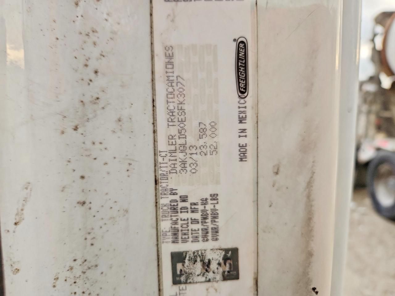 2014 Freightliner Cascadia Semi Truck