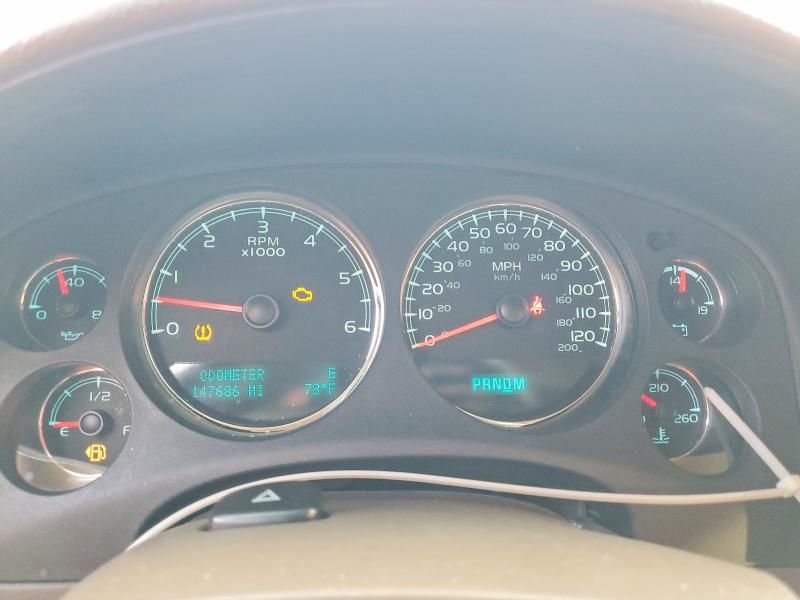 2011 GMC Yukon xl C1500 slt