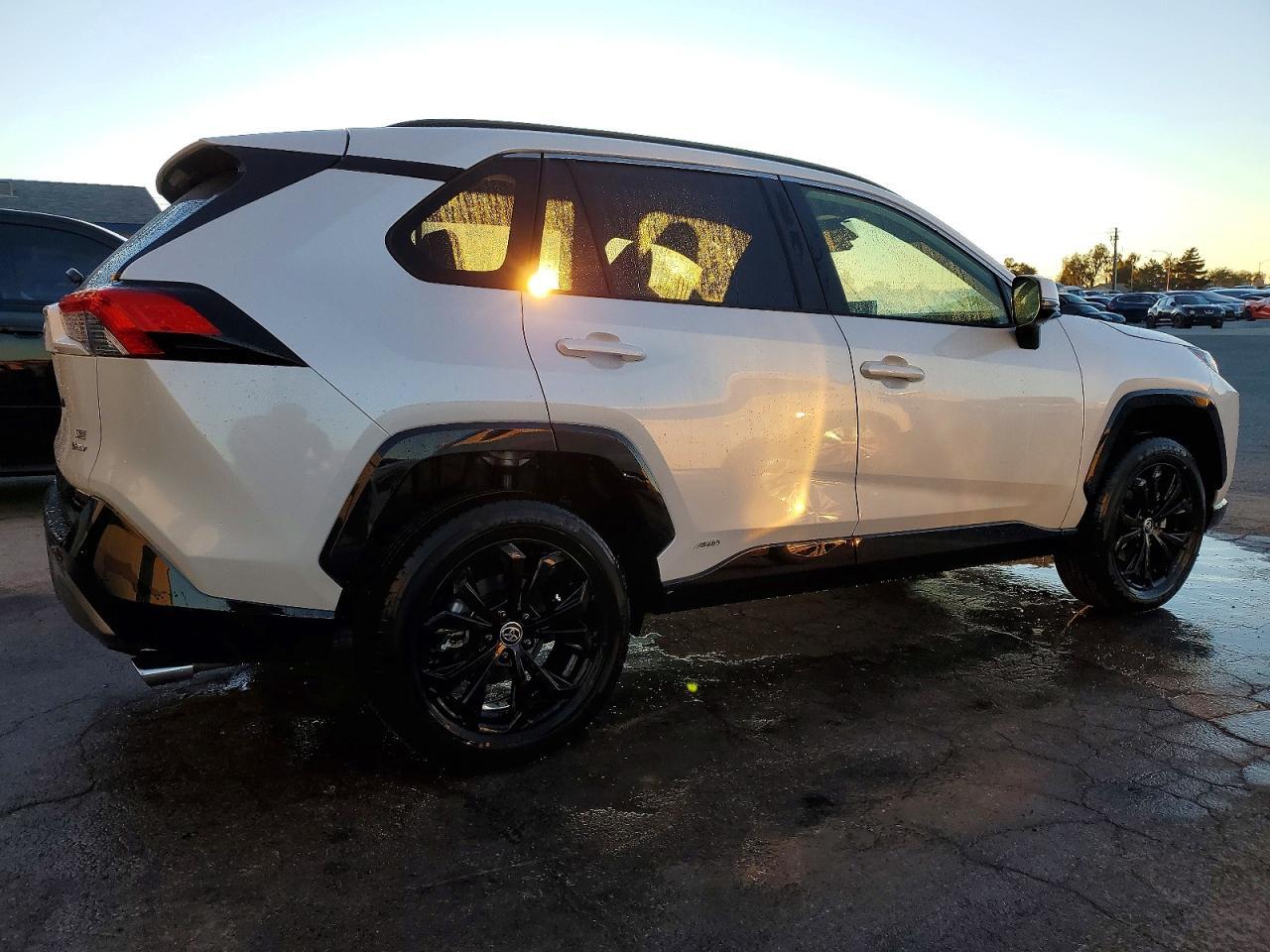 2025 Toyota Rav4 se