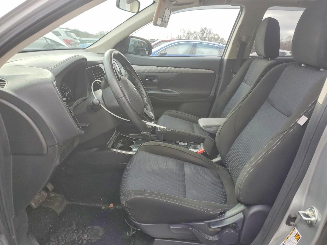 2018 Mitsubishi Outlander se