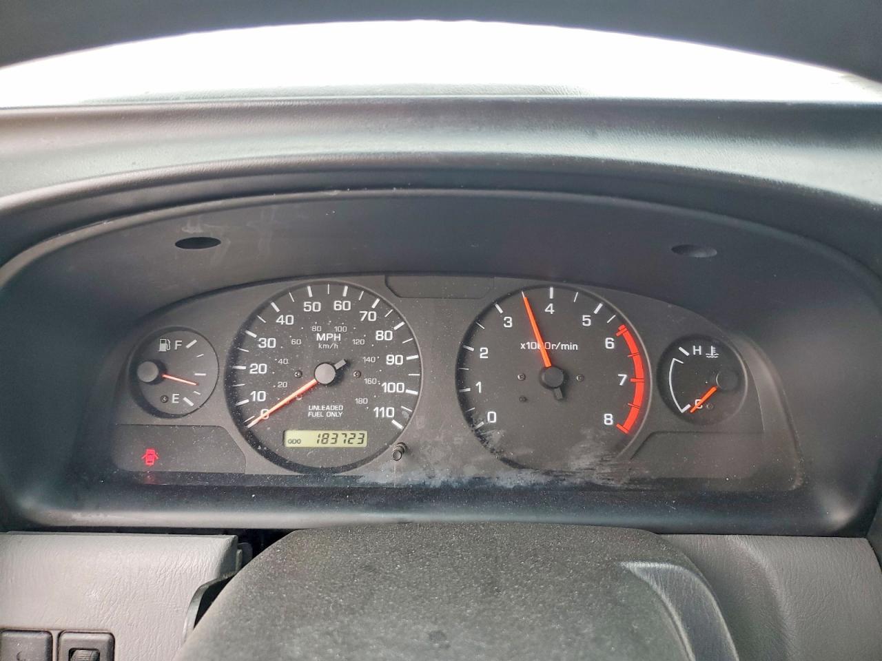 2000 Niss Xterra xe