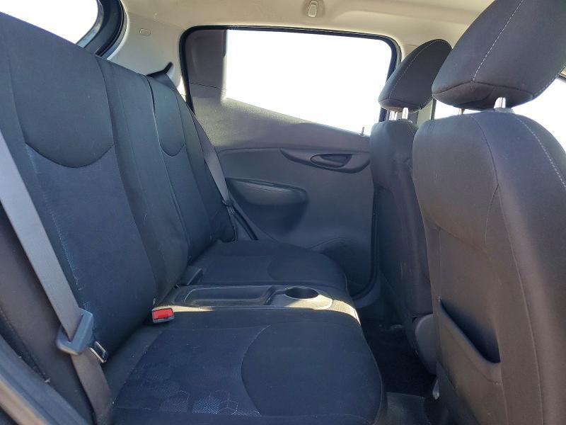 2017 Chevrolet Spark 1LT