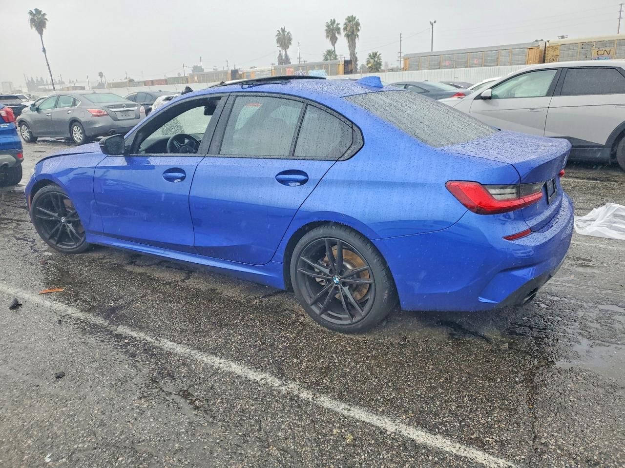 2021 BMW 330i