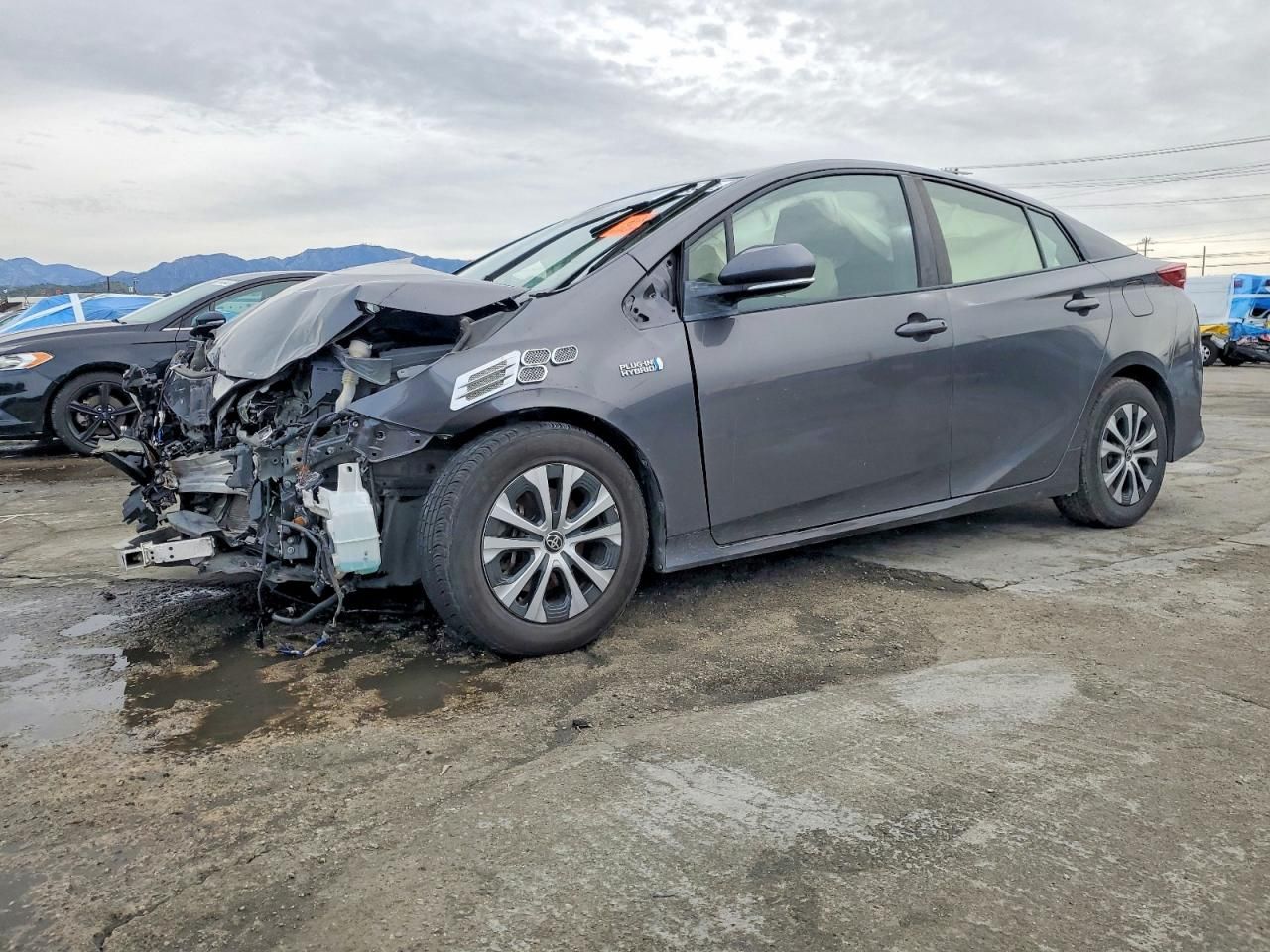 2021 Toyota Prius Prime le