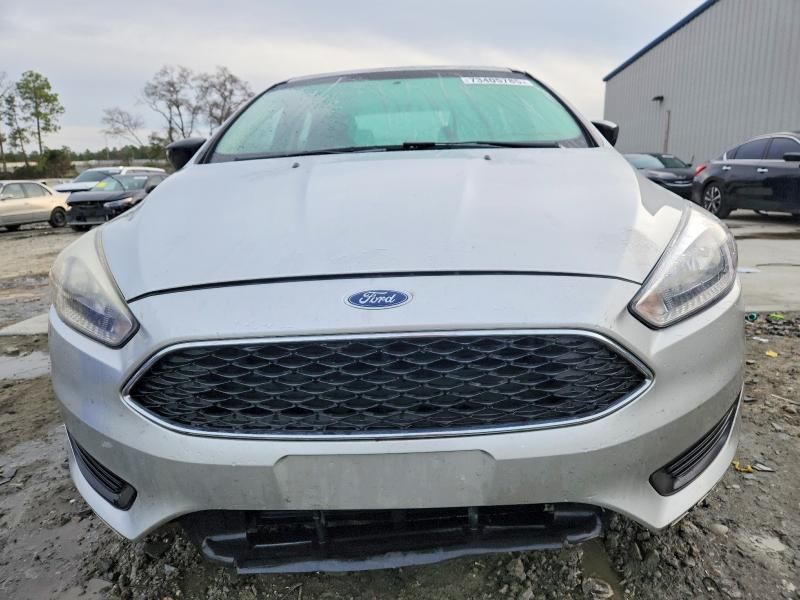 2018 Ford Focus s