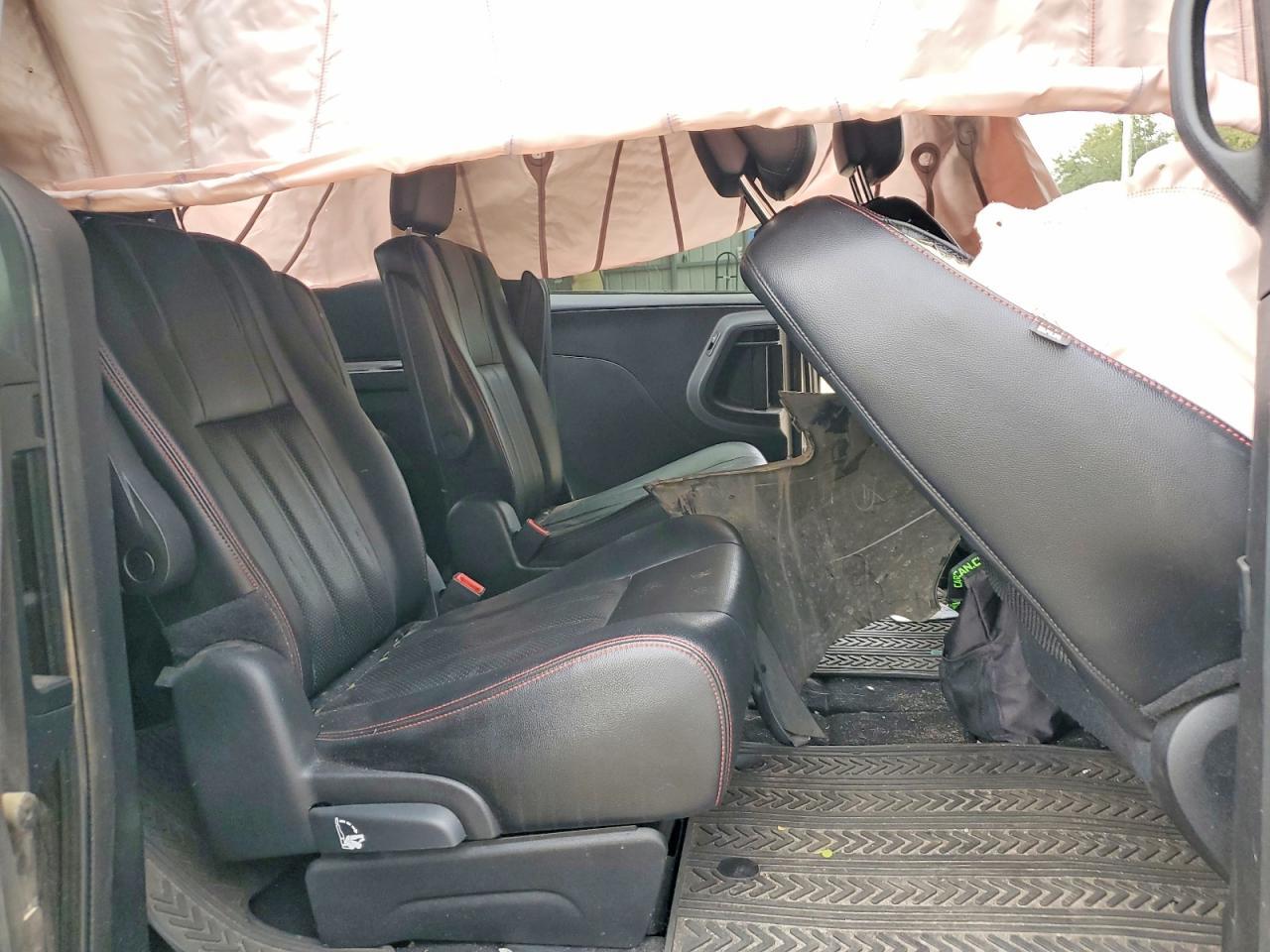 2016 Dodge Grand Caravan R/T